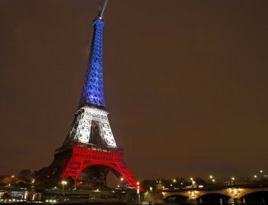 Παρίσι: Εκκενώθηκε ο Πύργος του Άιφελ- Εντοπίστηκε ύποπτο δέμα (φωτό)